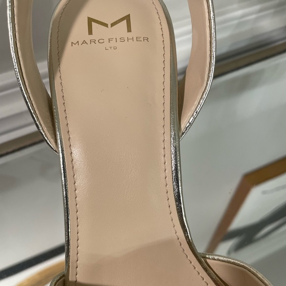 Marc Fisher LTD Women’s Strappy Dressy Platform Sandals Shoes - Picture 5 of 14